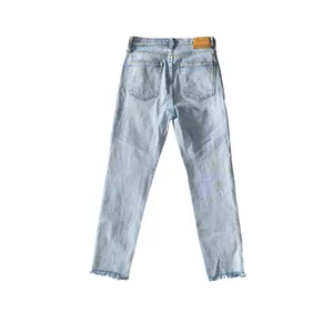 Denim Forum The Yoko High Rise Slim Jeans Womens 27 Light Wash Excellent‎ Frayed thumbnail 4