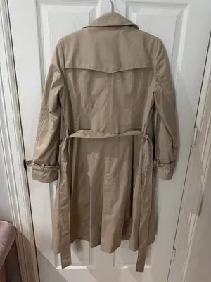 Classic Beige Women's Trench Coat with removable quilted insert Uniqlo large thumbnail 6