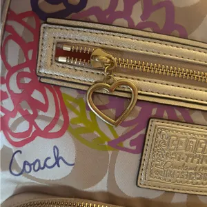 Authentic Coach 1941 "POPPY" Large zip signature Backpack with Colorful Floral thumbnail 6