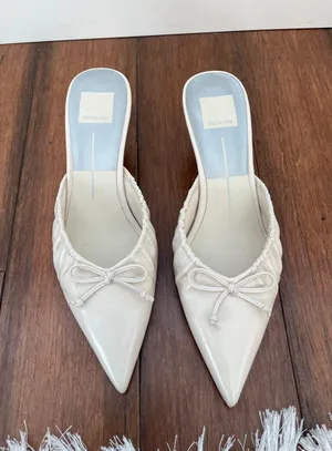DV by Dolce Vita Pointed Toe Heels thumbnail 2