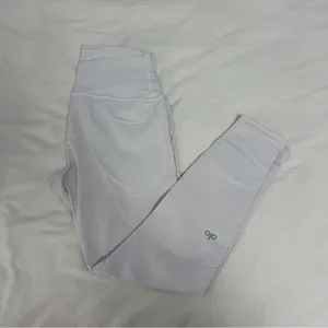 Alo yoga leggings thumbnail 2