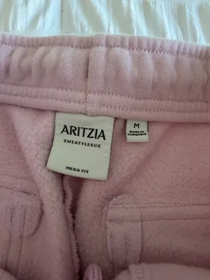 pink aritzia cargo sweatpants thumbnail 3