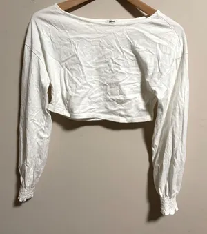 Aritzia Wilfred Crop Scrunch Cuff Long Sleeve White Top- Size XS thumbnail 1