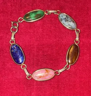 Vintage Egyptian Revival Gold Tone Multi-Stone Oval Cabochon Link Bracelet 7.25” thumbnail 1