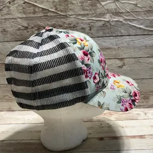 Ariat Floral Print Mesh Trucker Hat One-Size Adjustable Snapback Shabby Chic thumbnail 4