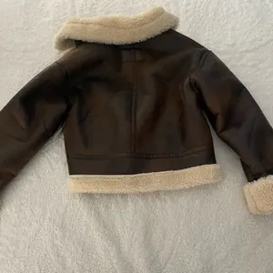 NWT Scoop NYC Faux Suede Sherpa Cropped Bomber Jacket thumbnail 4