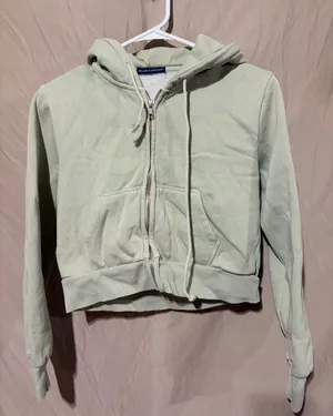 Brandy Melville sweatshirt thumbnail 1