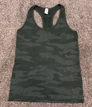 90 Degree green camo tank top in size S. Nylon & spandex blend. thumbnail 1
