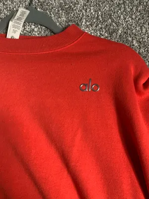 Red Alo yoga Crewneck thumbnail 4