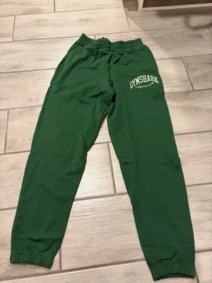 Gymshark Collegiate Graphic Joggers Athletic Green Size Small Women’s NEW thumbnail 2