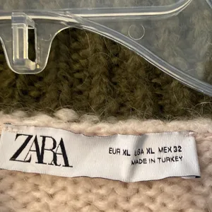 Zara Pink and Olive Knit Sweater size XL length 26” bust 48” zipper front thumbnail 2
