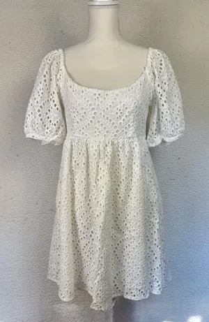 Tuckernuck Dress S White Eyelet Lace Puff Sleeve Abigail Dress Babydoll Cottage thumbnail 1