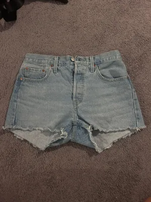 Levis 501 Jean Shorts thumbnail 1