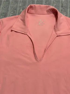 Women’s Pink V thumbnail 3