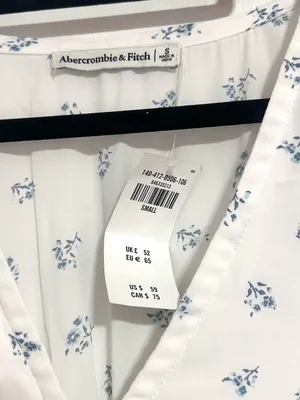 Abercrombie & Fitch Floral V-Neck Blouse White Size Small thumbnail 4