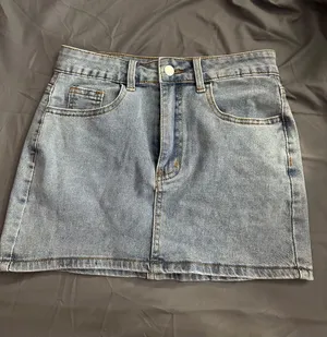 jean skirt with bows thumbnail 2