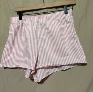 Hollister shorts thumbnail 1