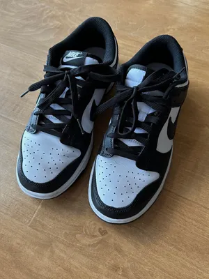 Nike Women’s Dunk Low Retro Sneakers, Black/White, Panda Color, Size 8 thumbnail 2