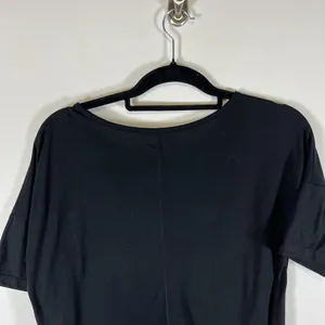 Nike Shirt Women's Small Black‎ Sheer Logo Round Neck Short Sleeve Dri Fit thumbnail 8