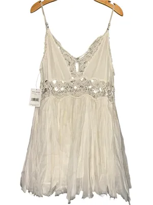 Free People NWT Women’s Size M White Cotton Lace Detail Ilektra Mini Slip Dress thumbnail 4