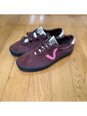Size 8.0 Men’s US Vans Burgundy Suede Low-Top Sneakers with Pink Accent , 9.5 W thumbnail 4