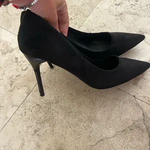 Black Women's Heels Size 7 thumbnail 5