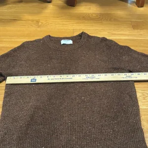 Old navy cozy chocolate long sleeve crew neck sweater size medium. thumbnail 4