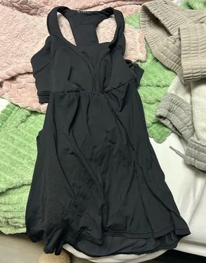 lululemon like new tank top thumbnail 1