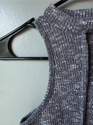 Gymshark Women’s XS Gray Marled Ribbed Crop Tank Top thumbnail 5