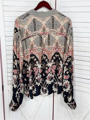 Free People Virgo Baby Floral Boho Oversized Button Up Shirt Black‎ Multi Medium thumbnail 9