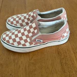 Vans classic slip on off the wall sneakers thumbnail 2
