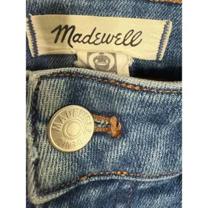Madewell The Curvy Kick Out Flare Crop Mid Rise Jean Size 25 Oneida Wash Blue thumbnail 9