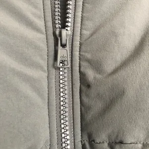 Alo Yoga Stretch Woven Street Puffer Fog M thumbnail 10