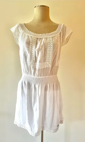 Y2K Hollister Women’s White Cotton Gauze Crochet-Trim Peasant Top dress thumbnail 1