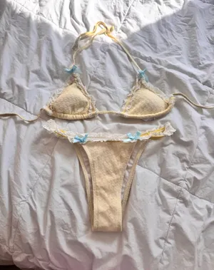Yellow bikini set Size XS thumbnail 1
