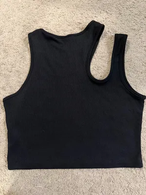 Amazon Crop Top thumbnail 2