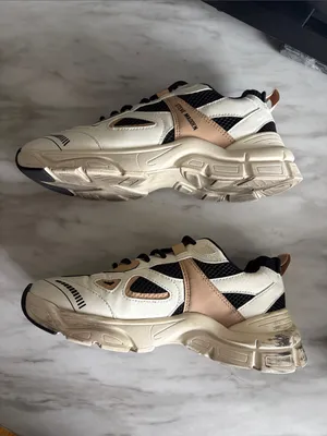 Steve Madden Men's Chunky Sneaker in Black, Cream and Tan thumbnail 4