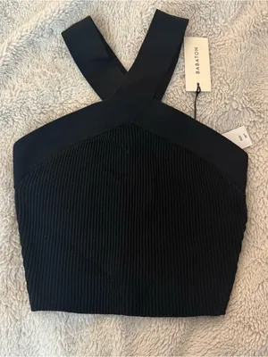 Aritzia Babaton Sculpt Knit Criss Crossed Crop Top thumbnail 2