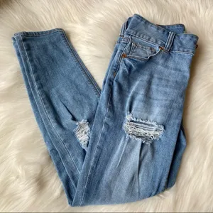 Refuge Charlotte Russe Distressed Blue Jeans thumbnail 4
