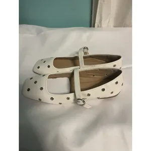 INC Leather Square Toe Dimante Buckle Strap Mary Jane Shoes Size 10.5 White BinC thumbnail 4