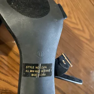 Heels Herstyle like brand new black heels- size 11–beautiful— thumbnail 8