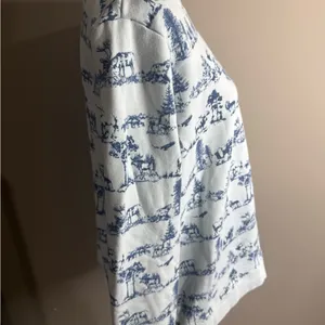 Vintage lands end Blue and White Scenic Print Sweatshirt size large thumbnail 4