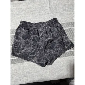 All In Motion Womens Medium Grey Black Printed‎ Running Athletic Shorts Liner thumbnail 5