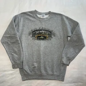 Alaska The Last Frontier Mountain Graphic Sweatshirt Gray Adult Small Gorpcore thumbnail 1