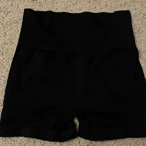 Amazon Gym workout Shorts thumbnail 1