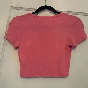 Zara Pink Fitted Crop Top with Crew Neck thumbnail 3