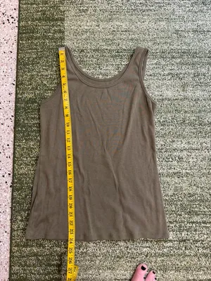 Olive green tank thumbnail 3