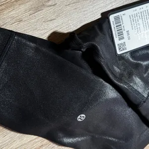 lululemon athletica Black Shiny High-Rise Leggings thumbnail 6