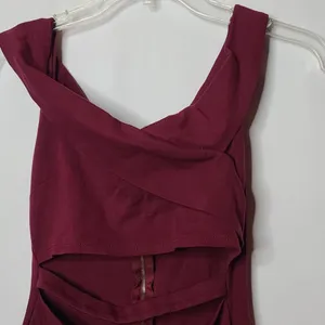 Windsor off the shoulders tummy cut out bodycon purplish dress sz Medium thumbnail 3
