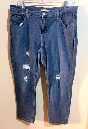 Levi's Boyfriend Jeans Distressed Medium‎ Wash Size 34 thumbnail 1